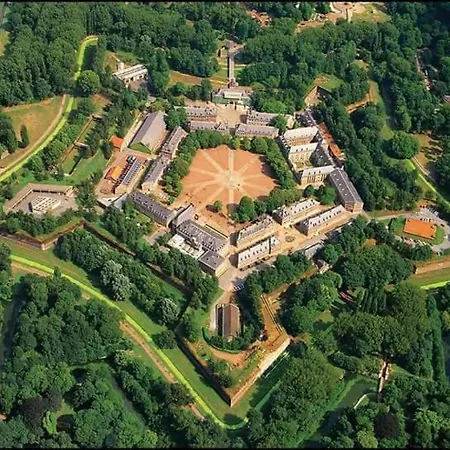 Apartment Lumineux, Bois Blancs, Euratechnologie Lille